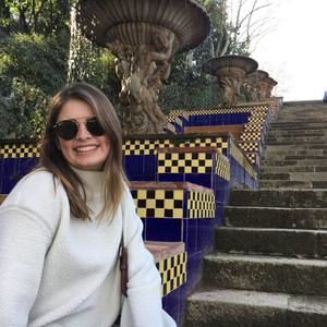 Meet your Posher, Molly